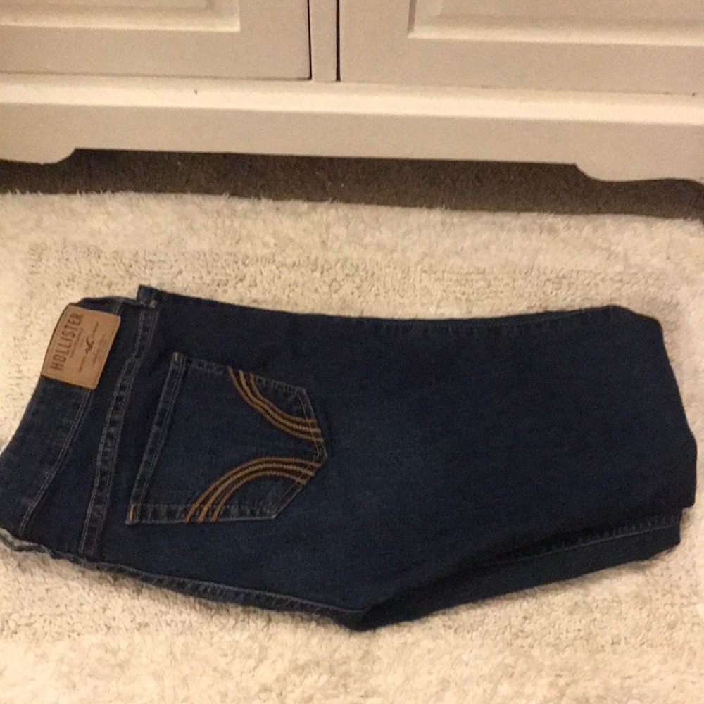 Hollister jeans pants size 3 short width 26 Len 29